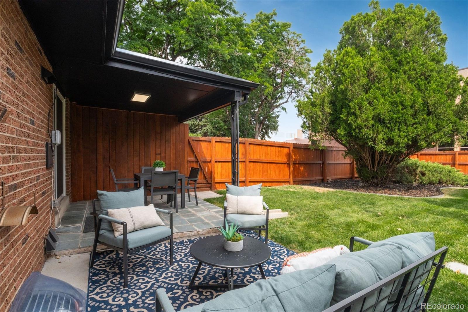 MLS Image #29 for 6831 e ithaca place,denver, Colorado