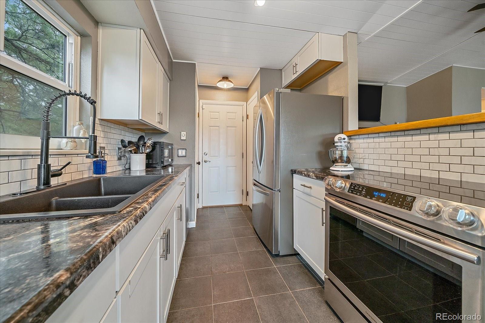 MLS Image #13 for 5360  pine ridge drive,elizabeth, Colorado