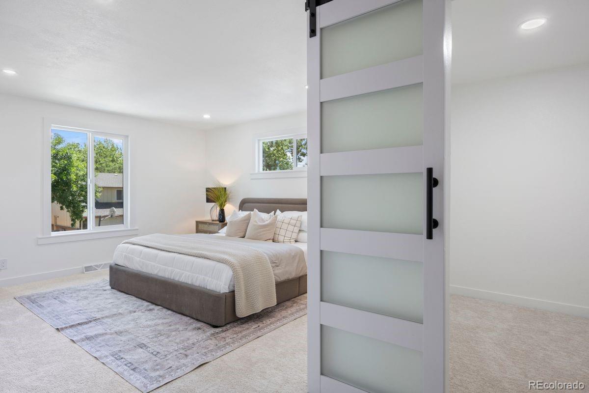 MLS Image #14 for 3851 s quebec street,denver, Colorado
