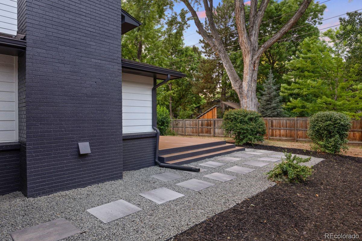 MLS Image #2 for 3851 s quebec street,denver, Colorado