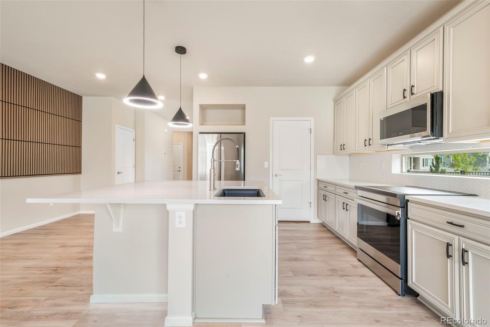MLS Image #16 for 5697  torrisdale view,colorado springs, Colorado