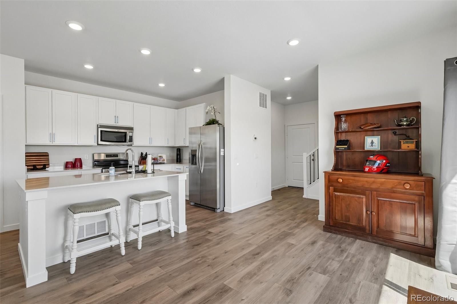 MLS Image #11 for 765  aspen avenue,bennett, Colorado