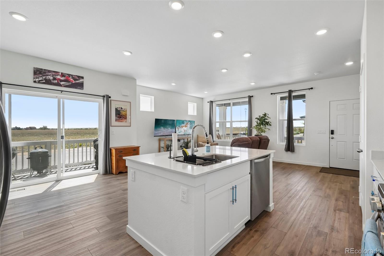 MLS Image #16 for 765  aspen avenue,bennett, Colorado