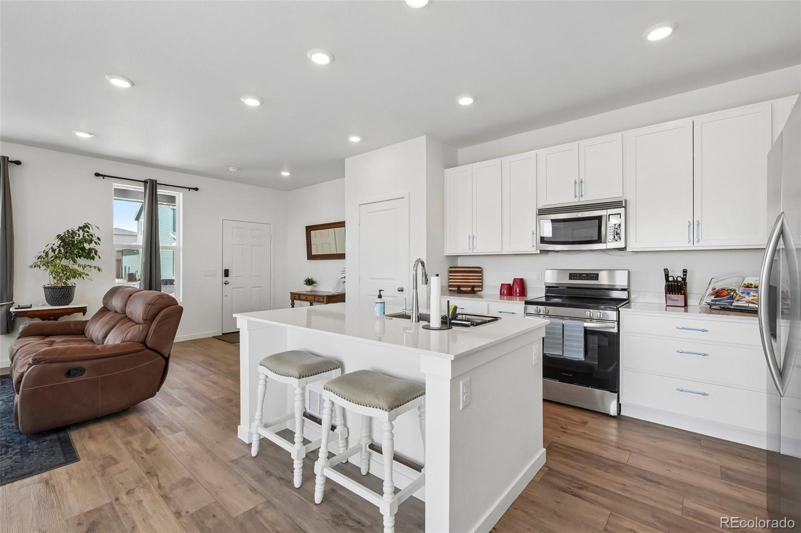 MLS Image #17 for 765  aspen avenue,bennett, Colorado