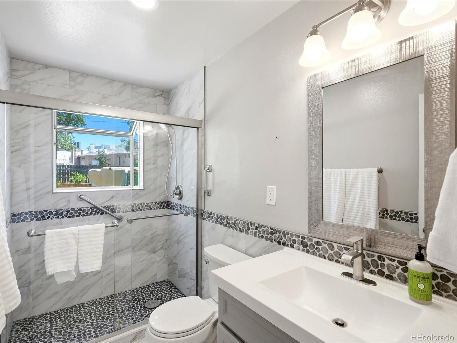 MLS Image #20 for 1440 s hudson street,denver, Colorado