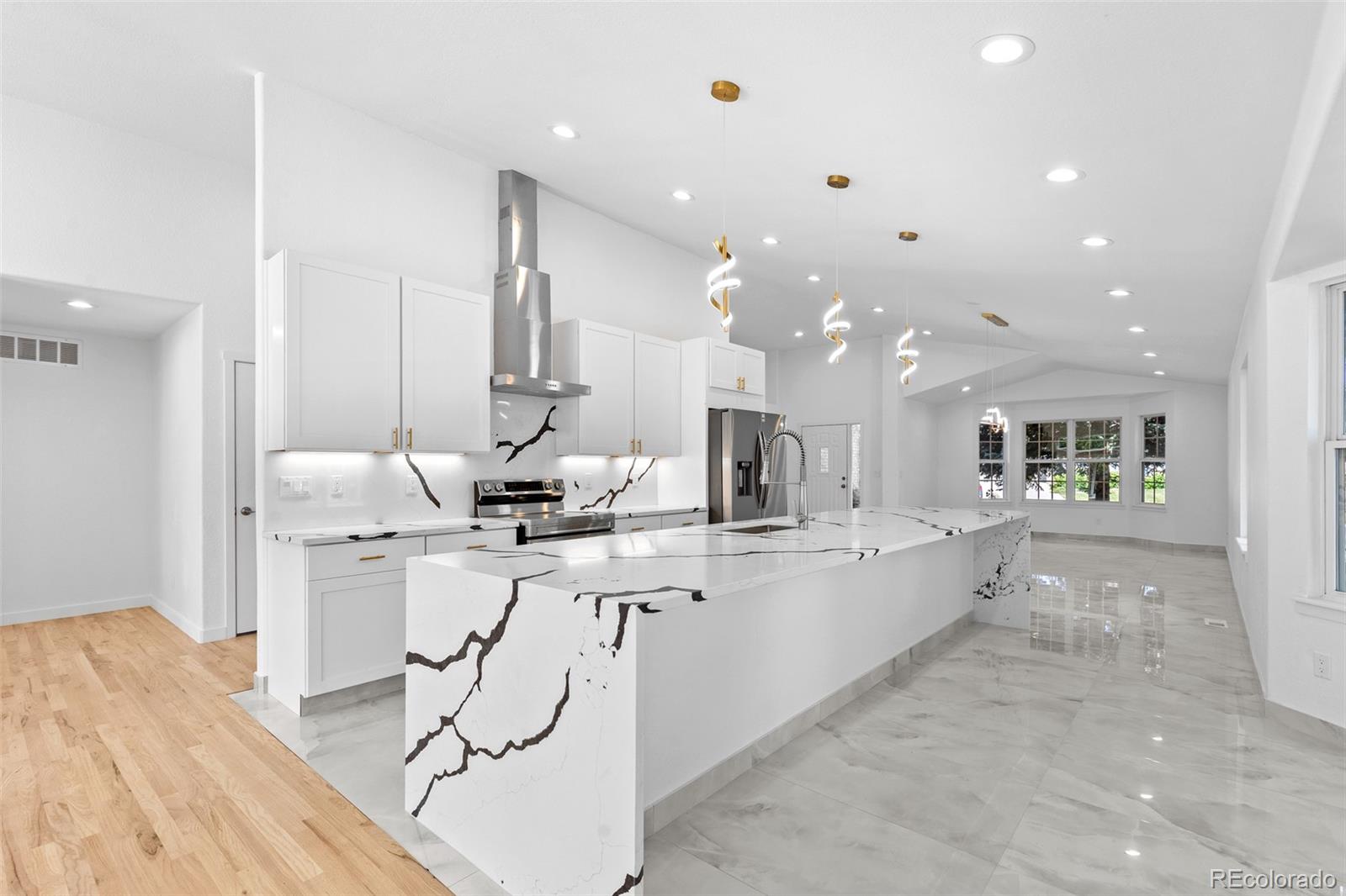 MLS Image #15 for 6118  salvia court,golden, Colorado