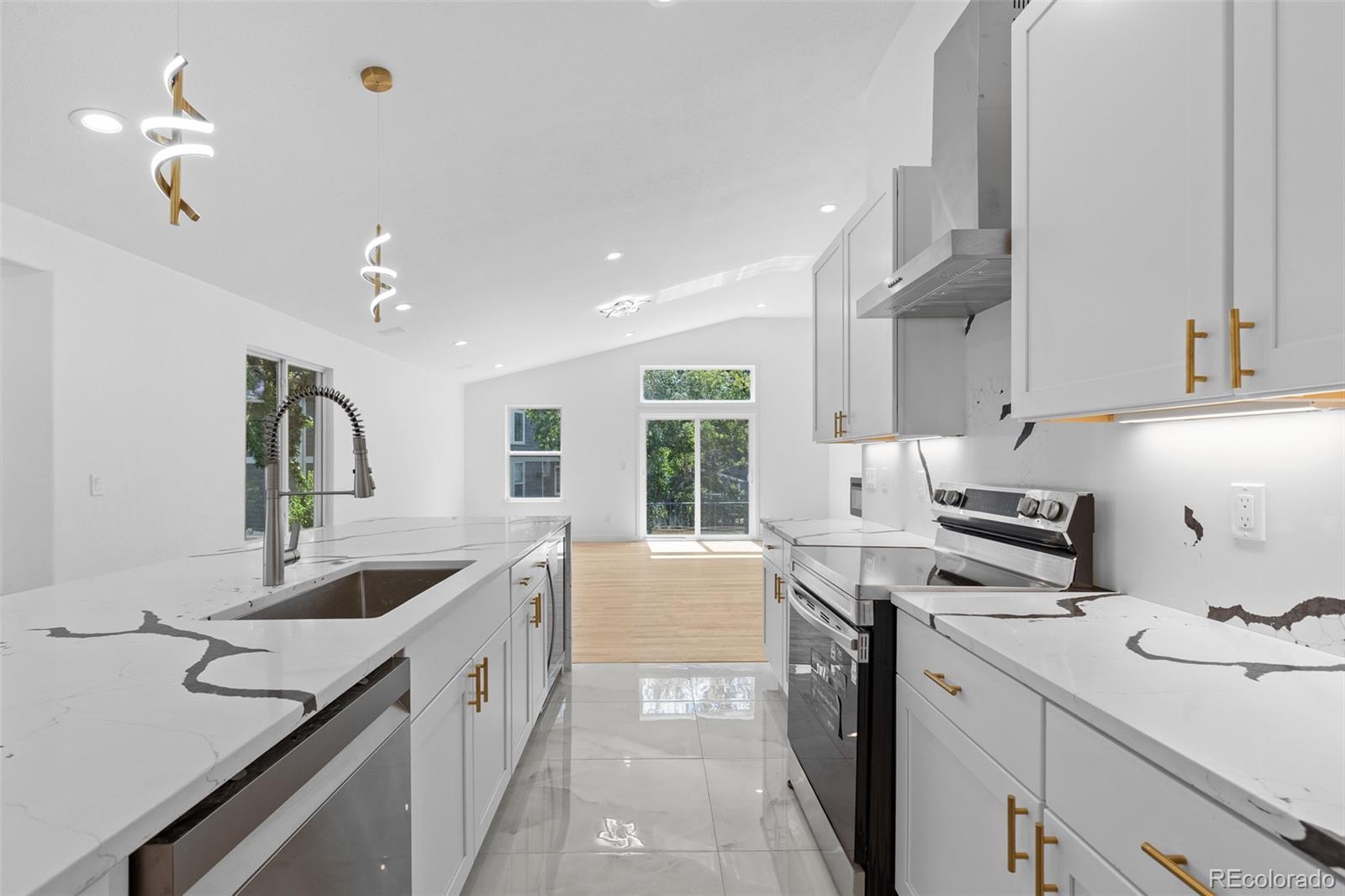 MLS Image #7 for 6118  salvia court,golden, Colorado