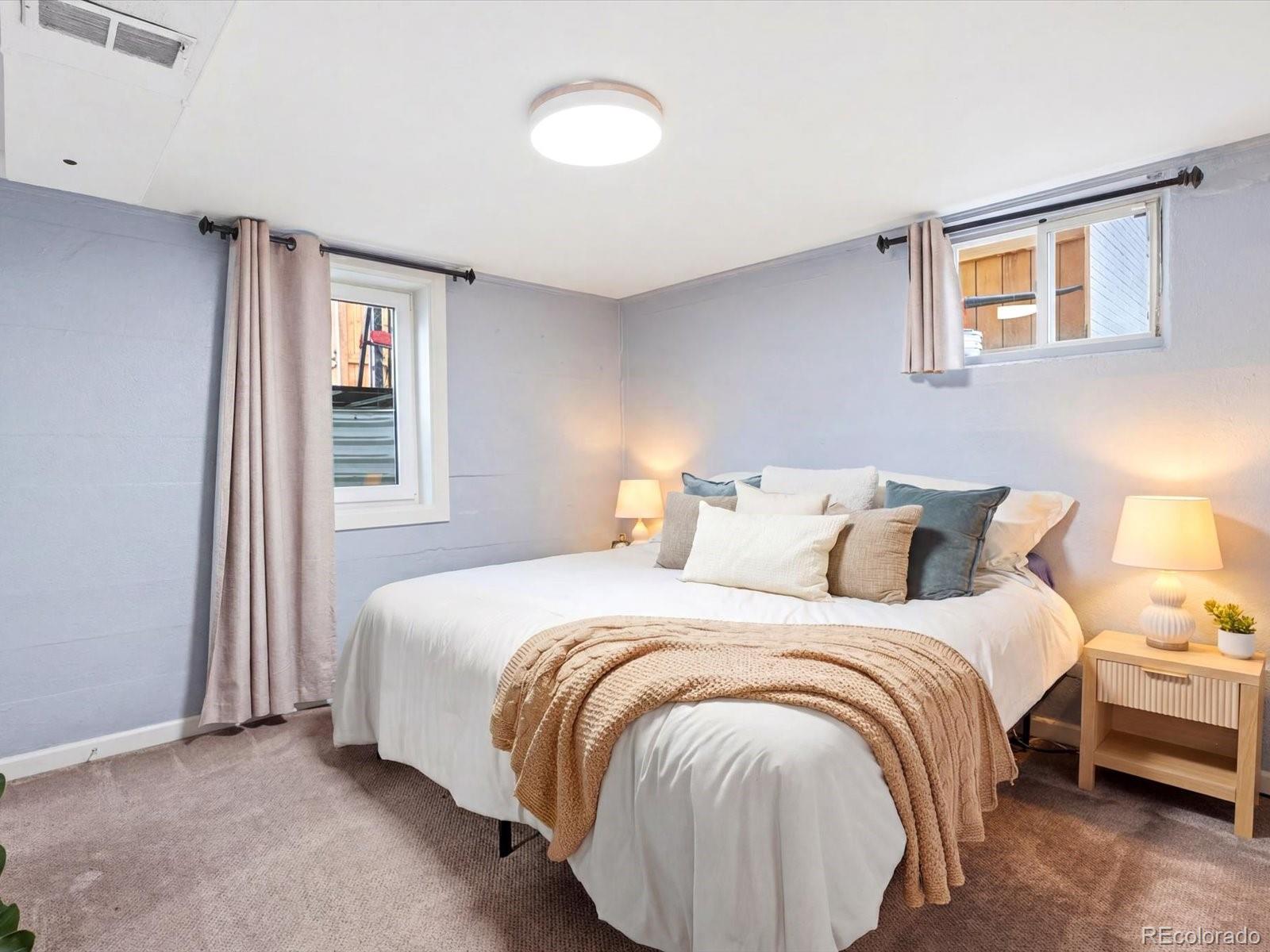 MLS Image #22 for 3655 e yale avenue,denver, Colorado