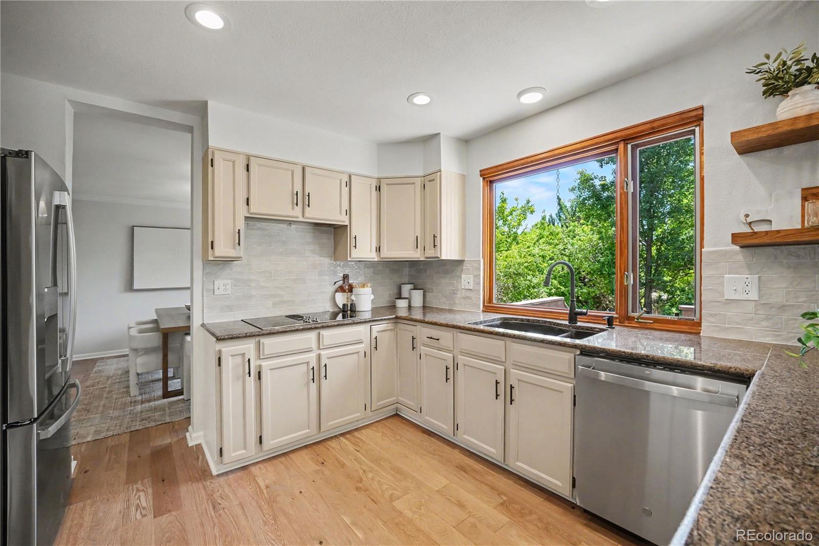 MLS Image #7 for 6102 s lima way,englewood, Colorado