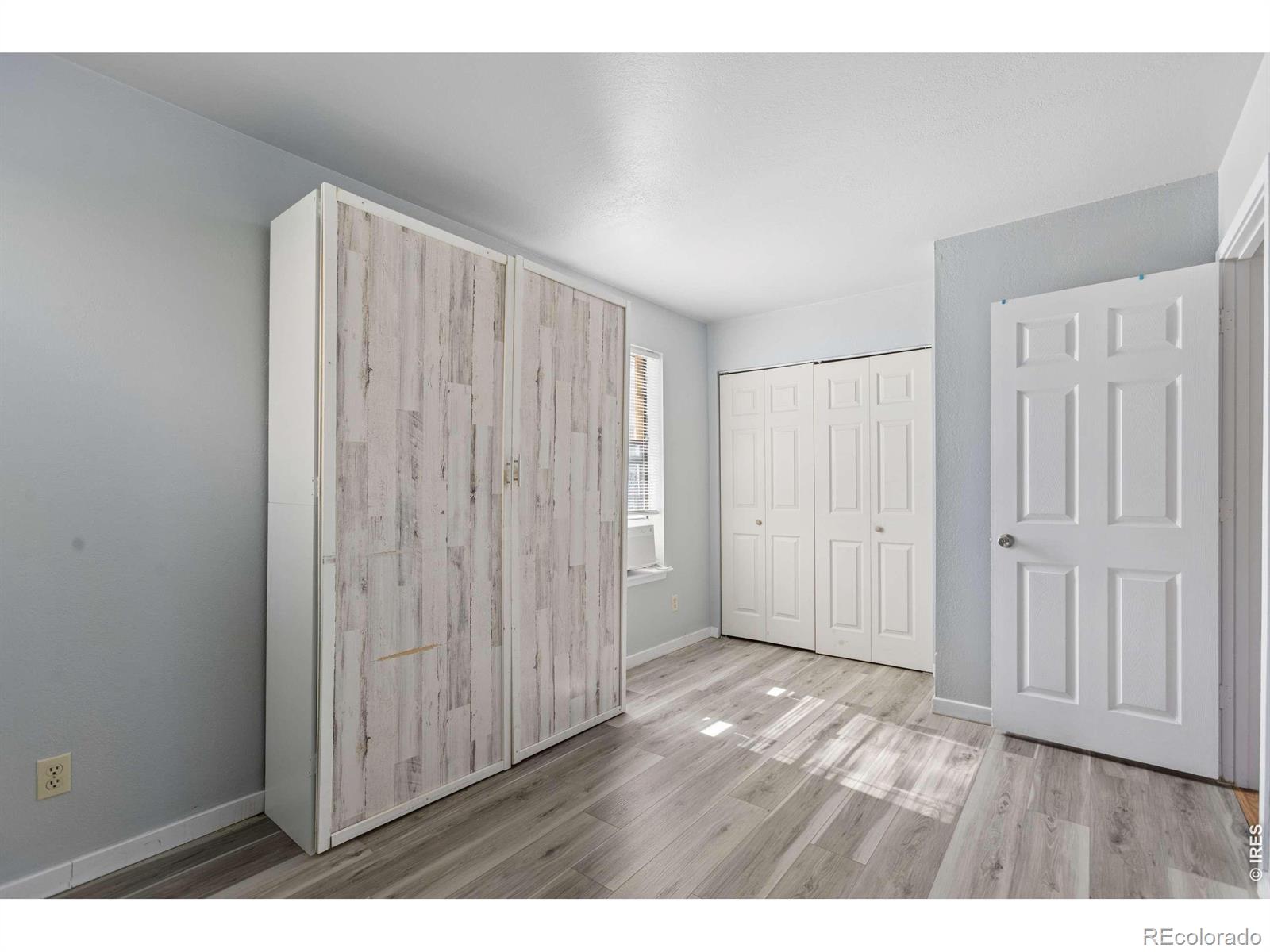MLS Image #13 for 225 e 8th avenue,longmont, Colorado