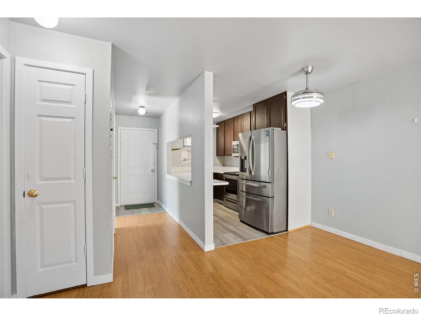 MLS Image #5 for 225 e 8th avenue,longmont, Colorado
