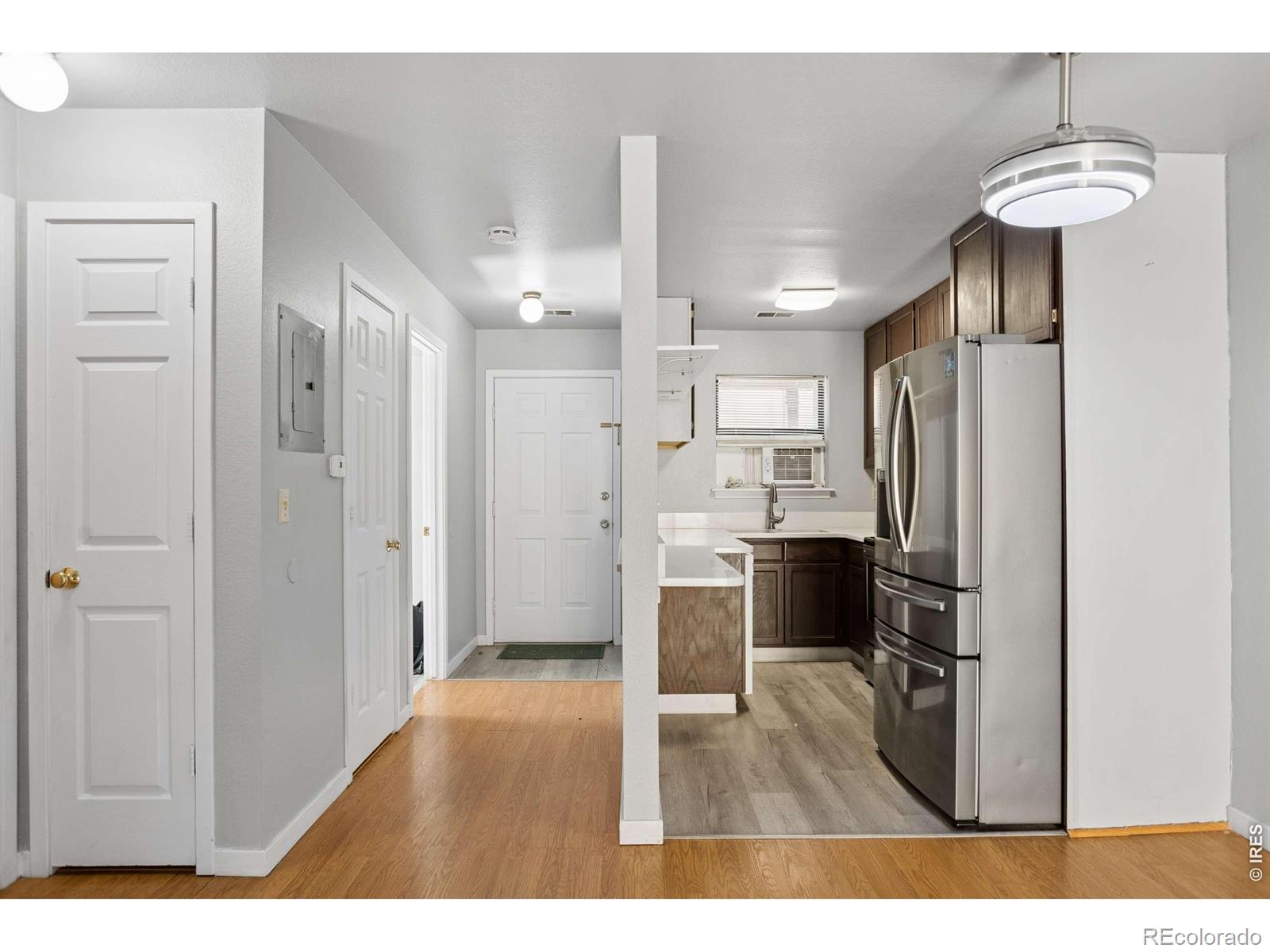 MLS Image #6 for 225 e 8th avenue,longmont, Colorado