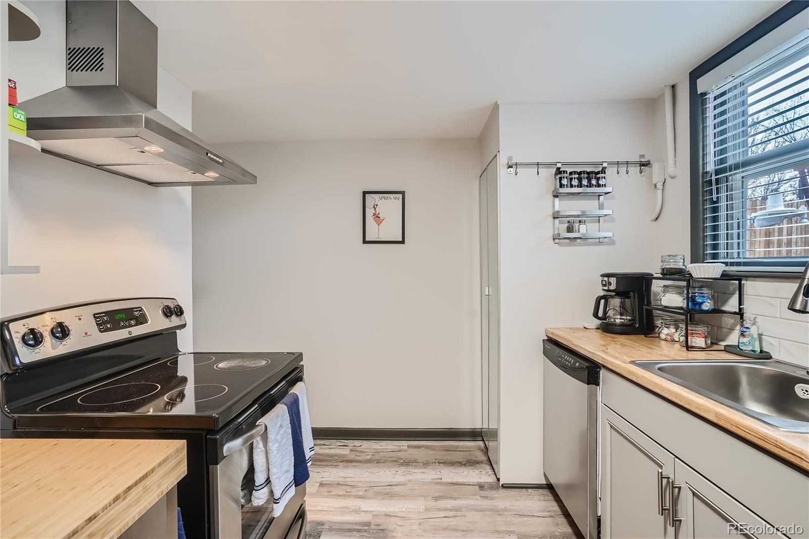 MLS Image #26 for 3500  wyandot street,denver, Colorado