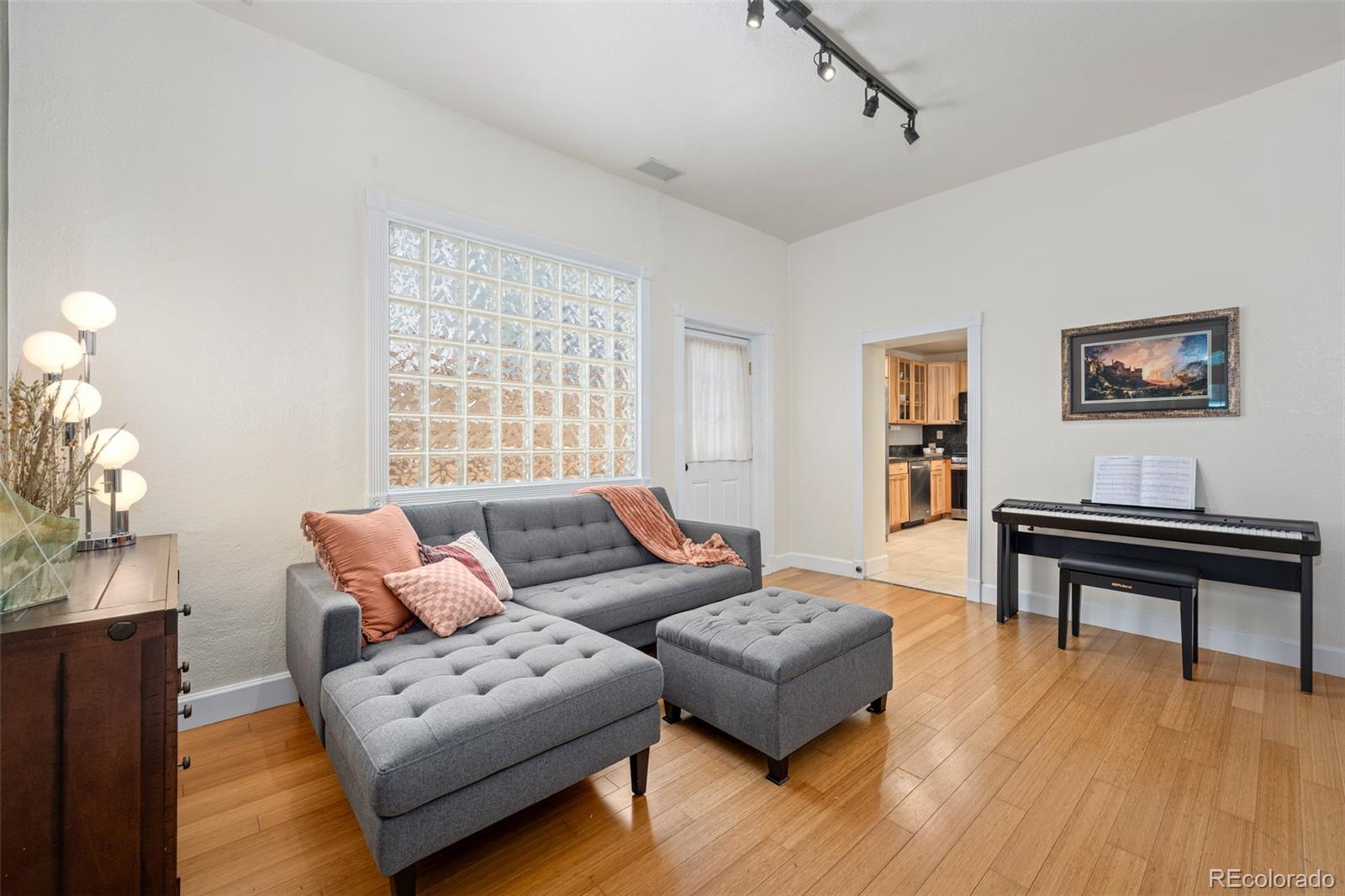 MLS Image #5 for 3027  lawrence street,denver, Colorado
