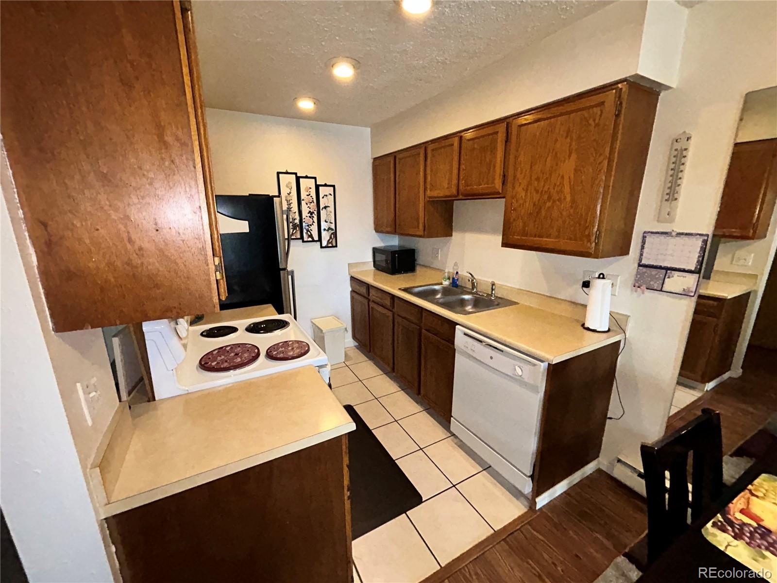 MLS Image #3 for 14852 e kentucky drive,aurora, Colorado