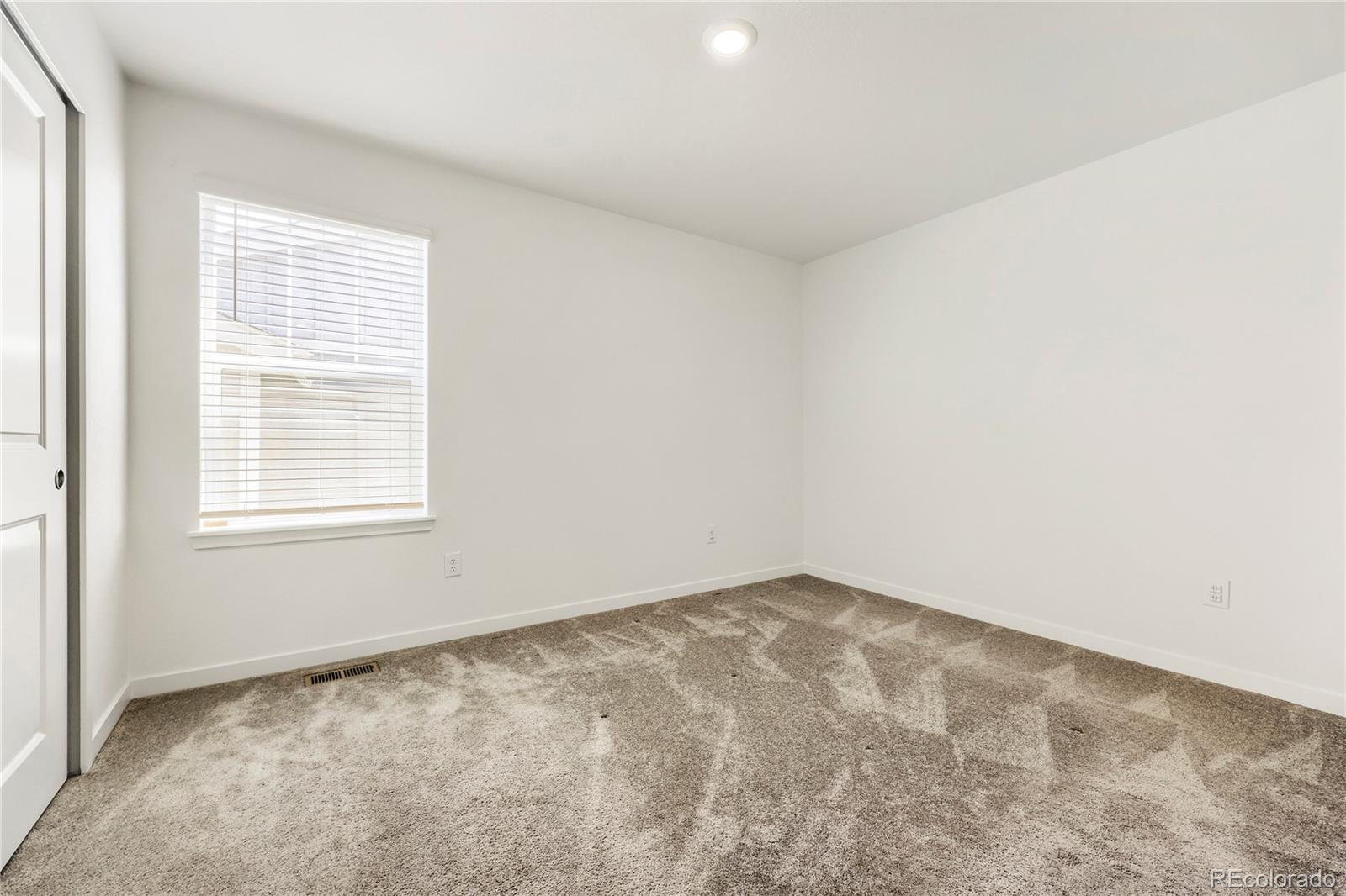 MLS Image #20 for 17681 e 95th place,commerce city, Colorado