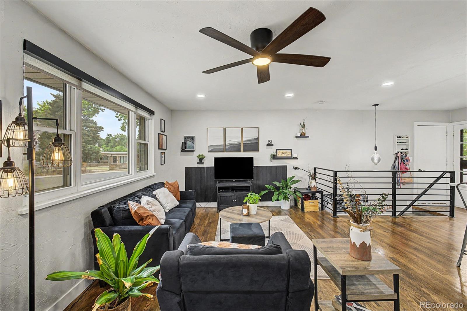 MLS Image #11 for 100  xavier street,denver, Colorado