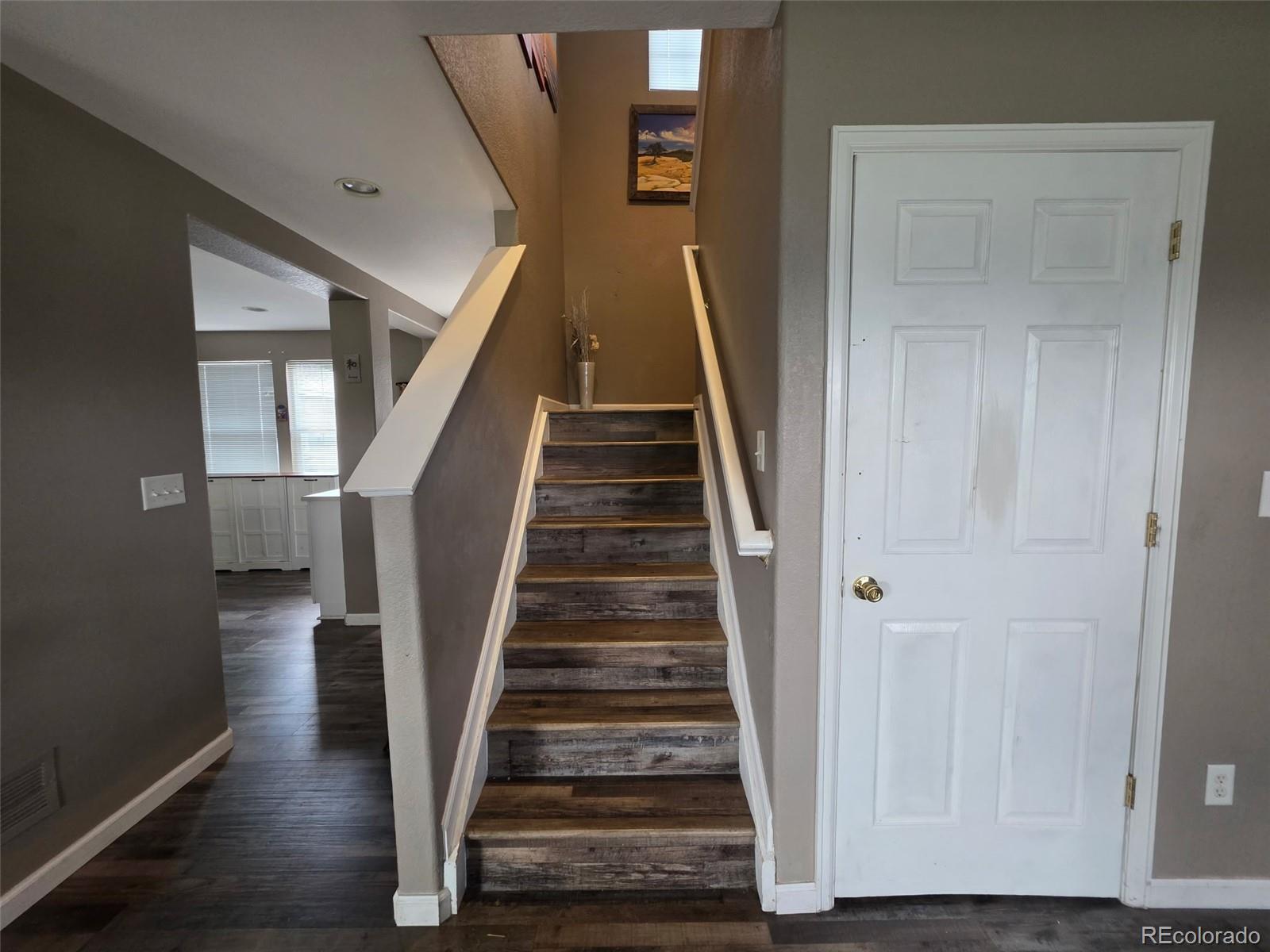 MLS Image #7 for 16556 e phillips lane,englewood, Colorado