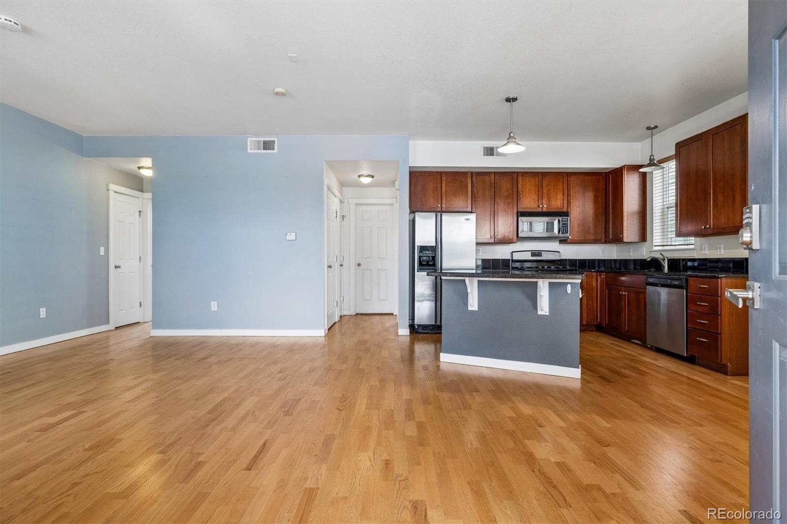 MLS Image #5 for 9941 e 26th avenue,denver, Colorado