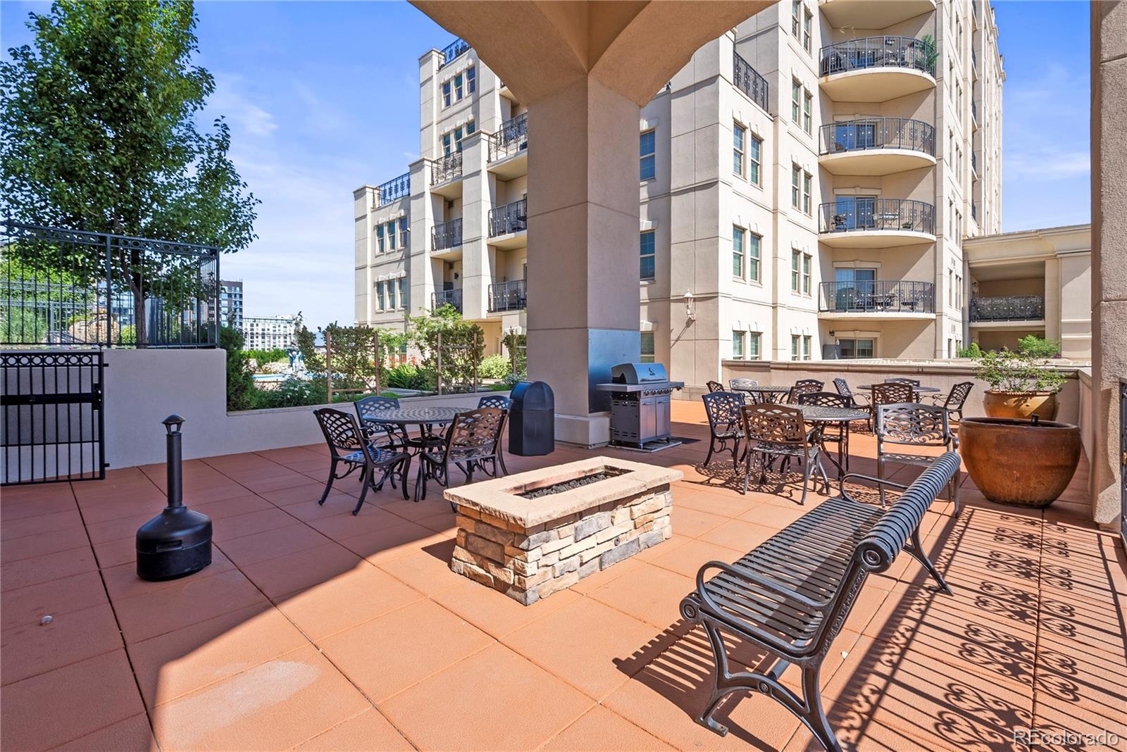 MLS Image #34 for 975 n lincoln street,denver, Colorado
