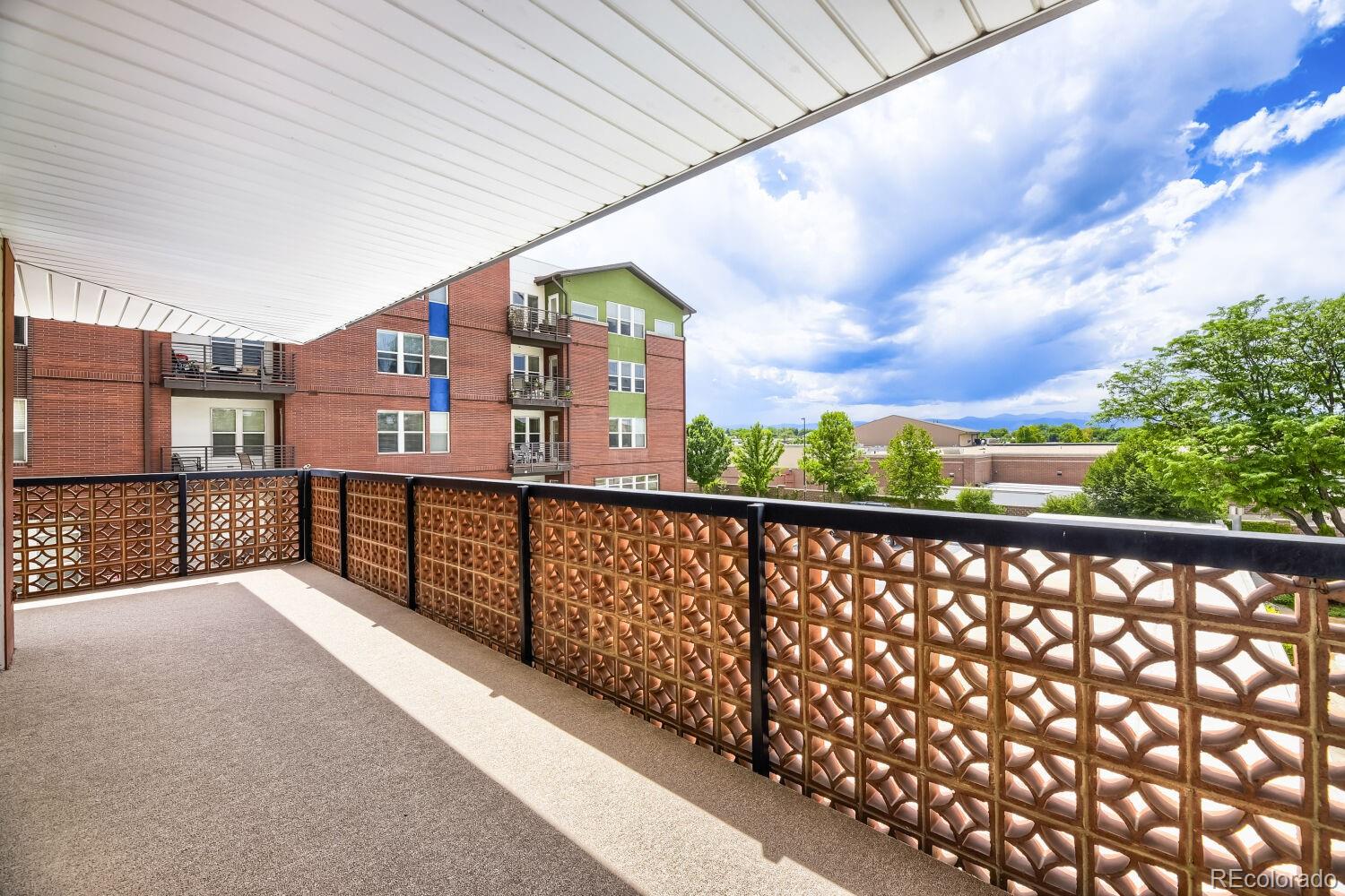 MLS Image #9 for 4570 e yale avenue,denver, Colorado