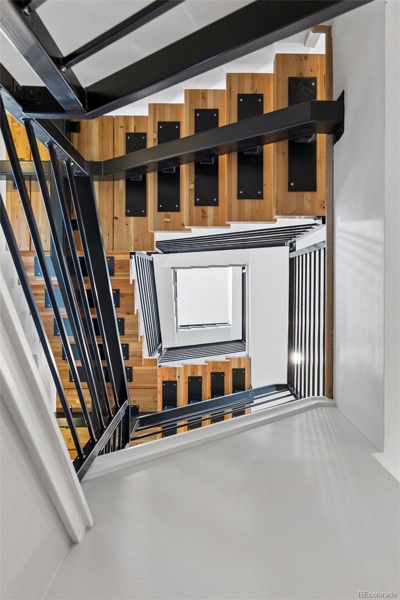 MLS Image #19 for 2147 s bellaire street,denver, Colorado