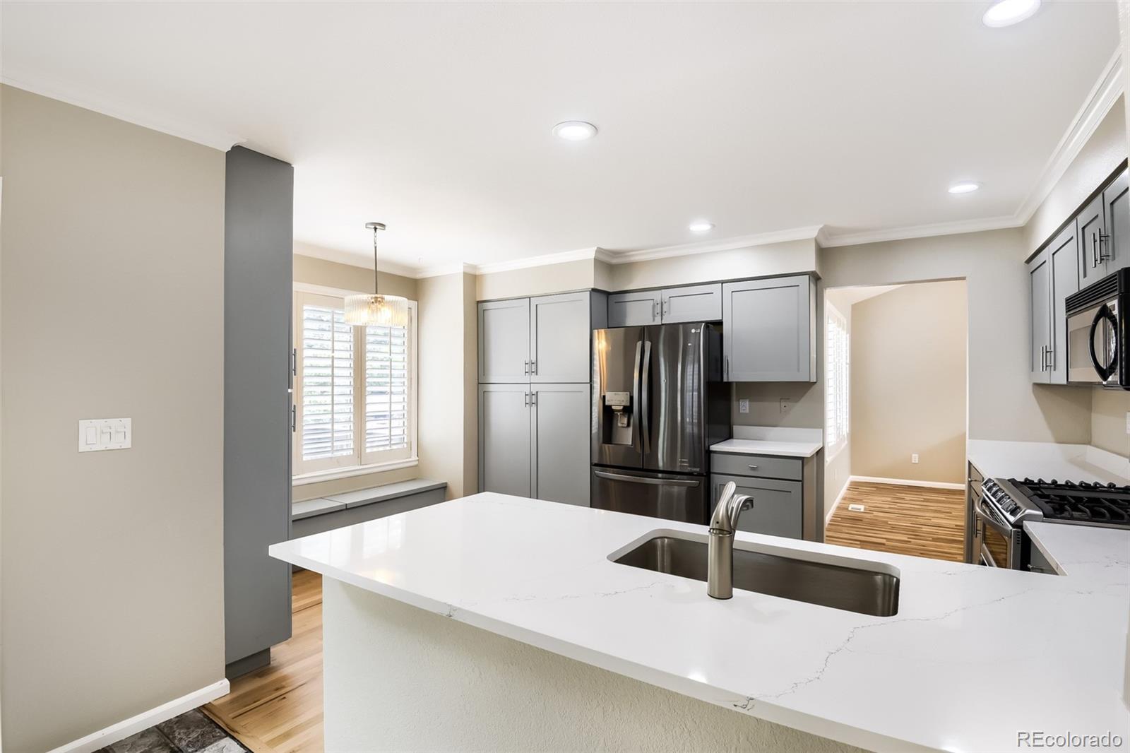 MLS Image #8 for 2152 s eldridge street,lakewood, Colorado