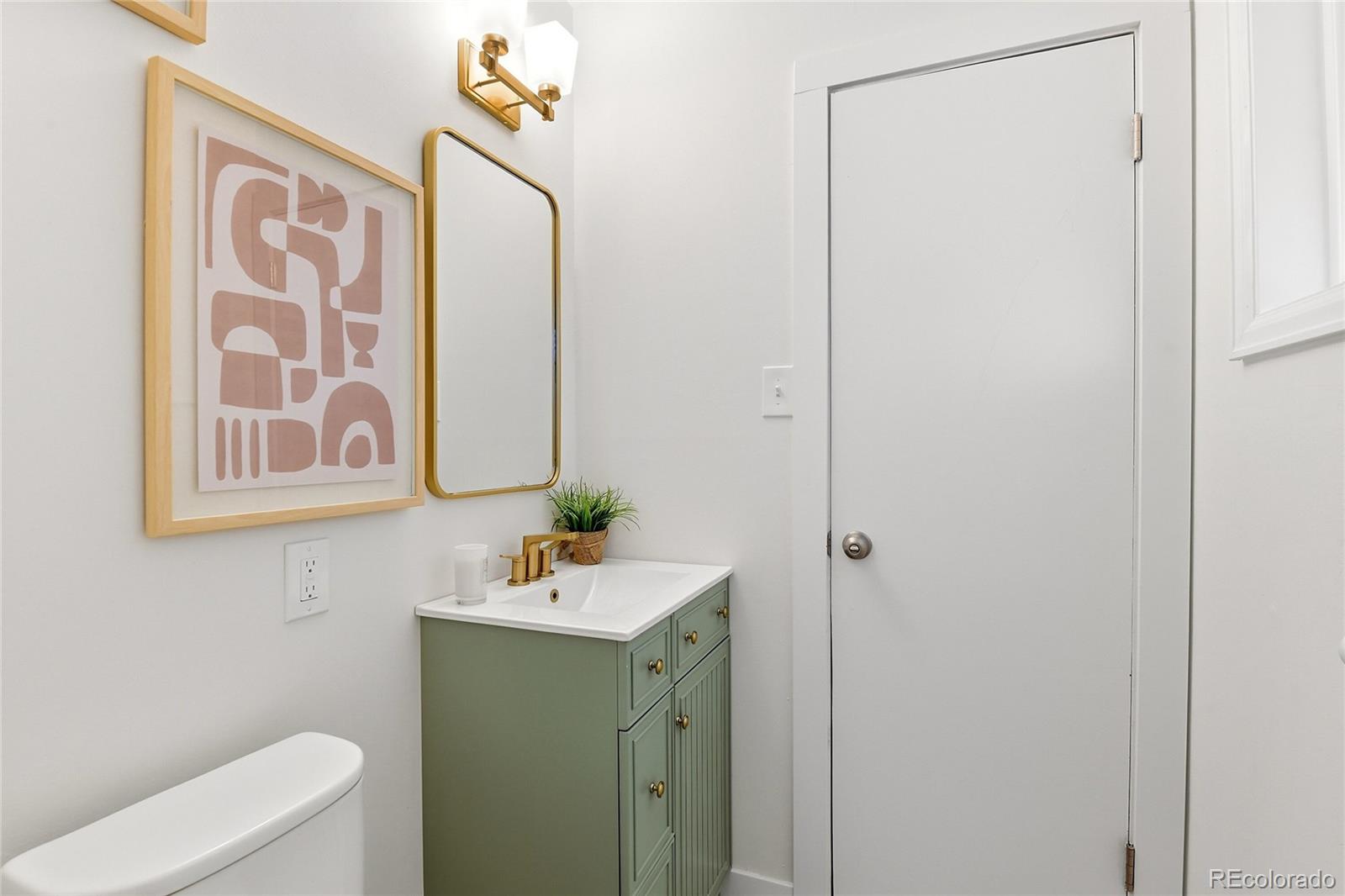 MLS Image #12 for 3323 w monmouth avenue,englewood, Colorado