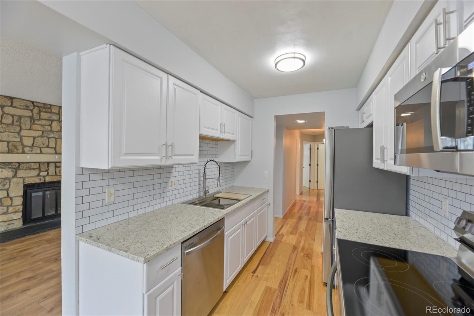 MLS Image #10 for 17642 e loyola drive,aurora, Colorado