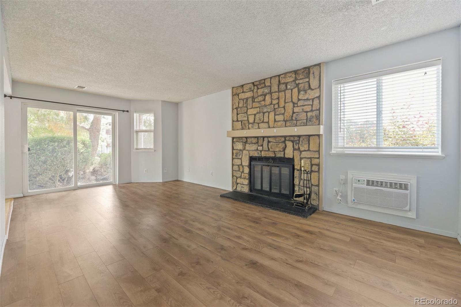 MLS Image #2 for 17642 e loyola drive,aurora, Colorado