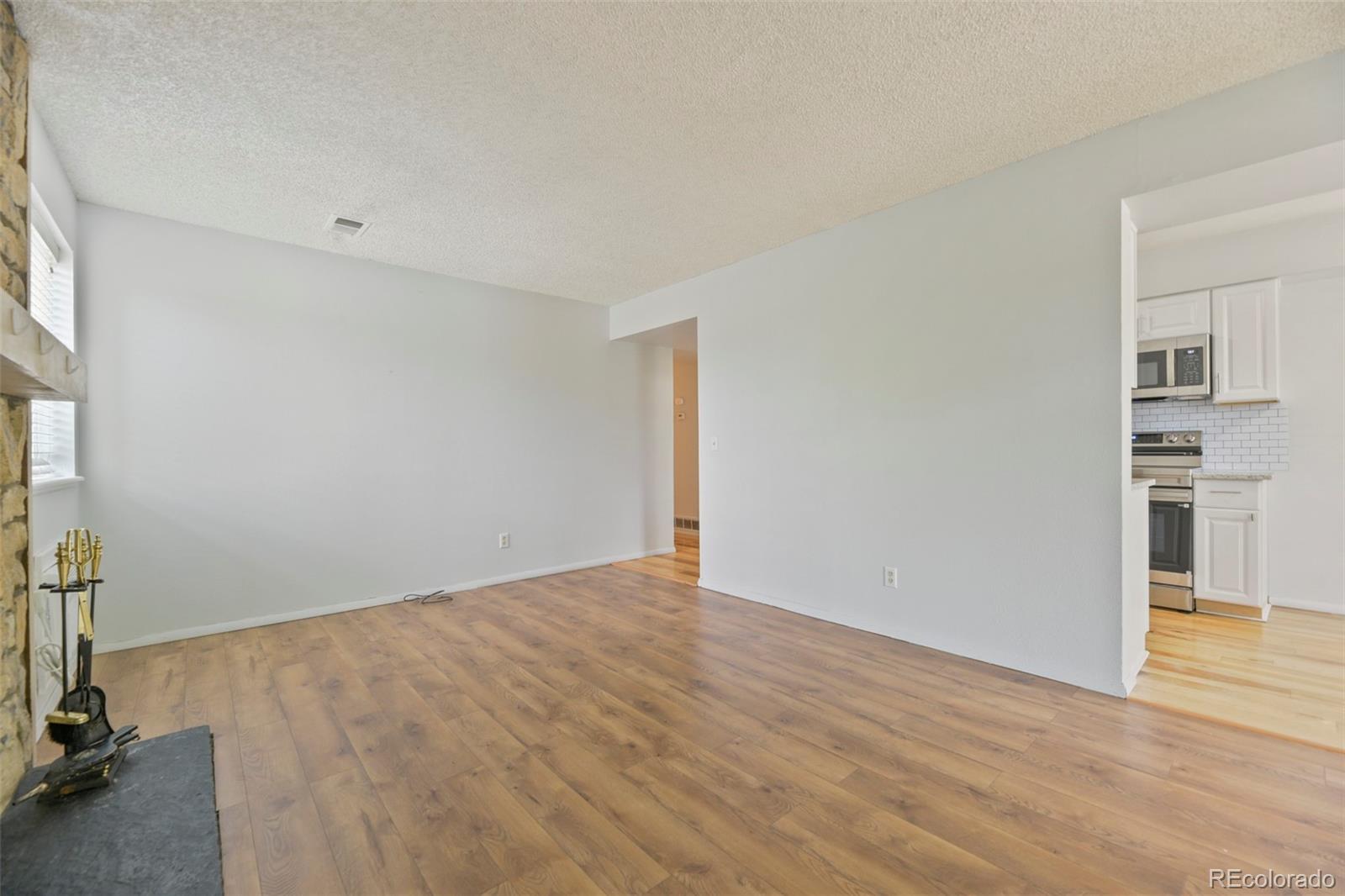 MLS Image #4 for 17642 e loyola drive,aurora, Colorado