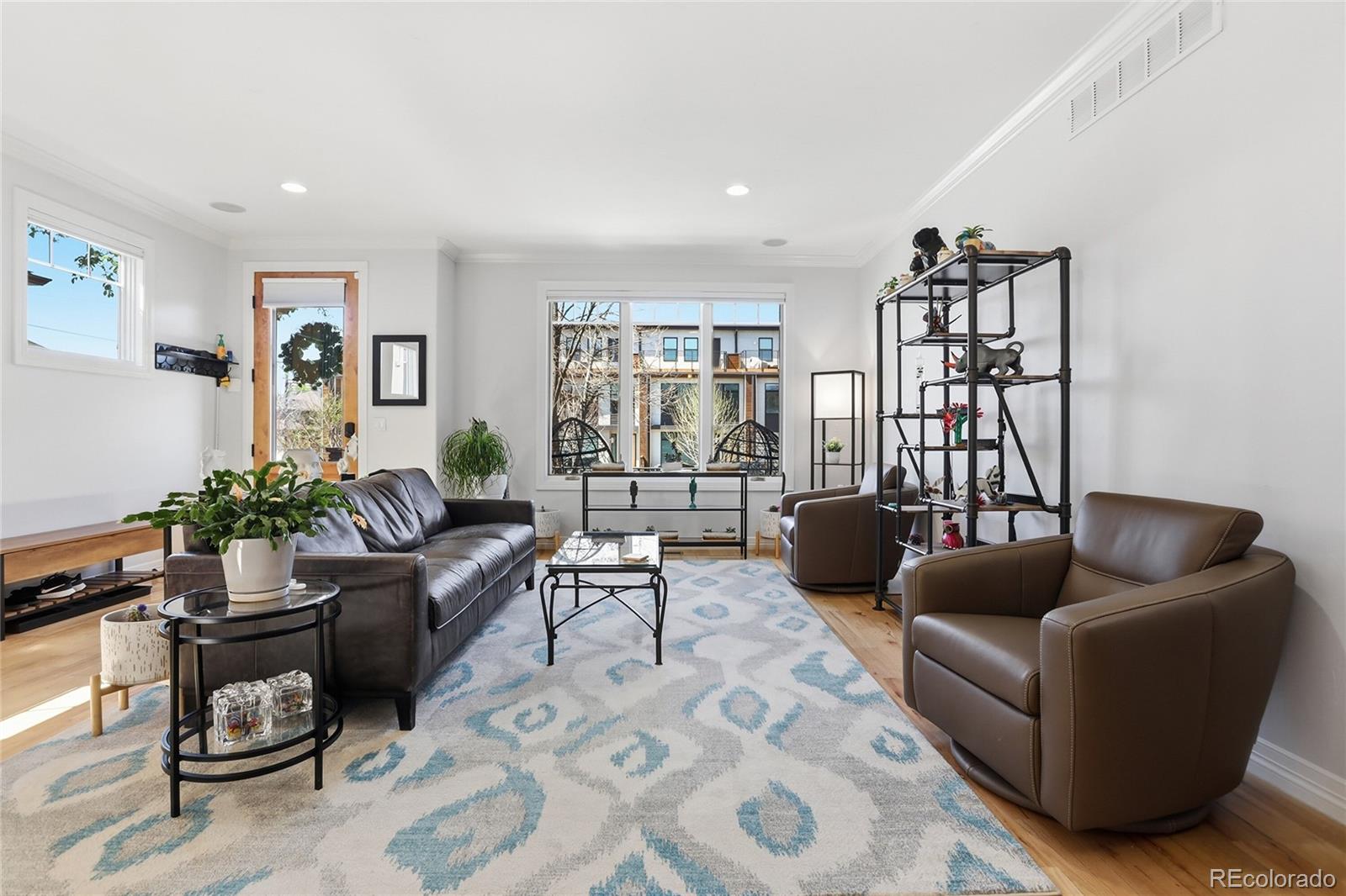 MLS Image #3 for 66 s jackson street,denver, Colorado