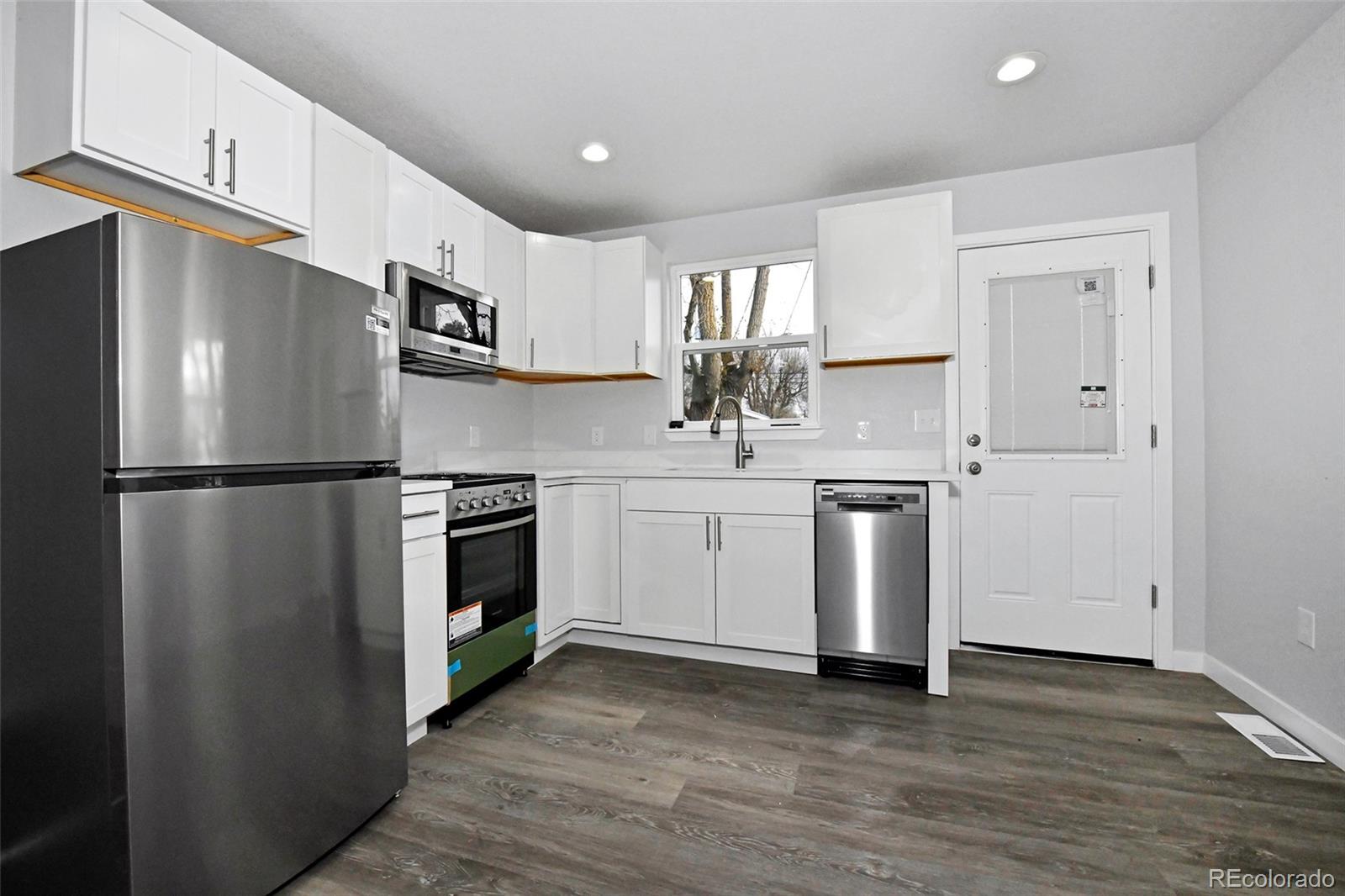 MLS Image #3 for 811  swope avenue,colorado springs, Colorado