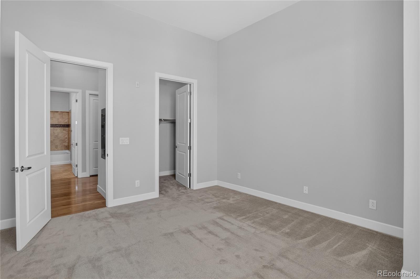 MLS Image #18 for 301  inverness way,englewood, Colorado