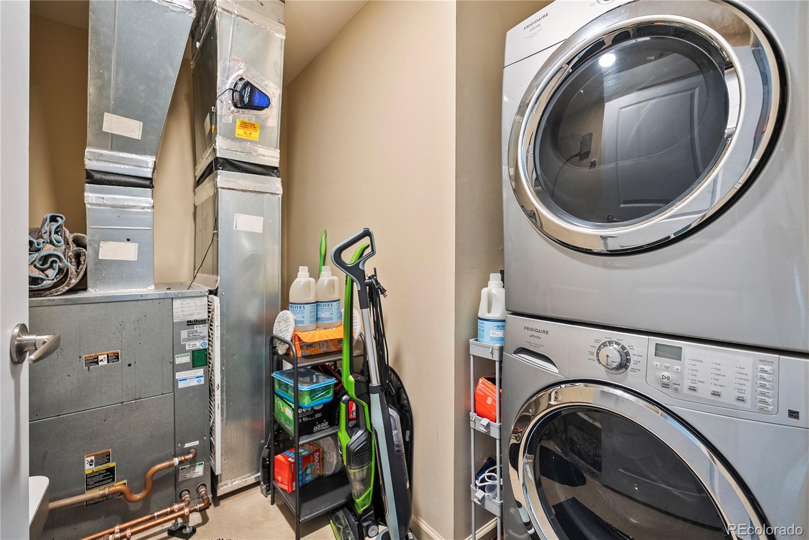 MLS Image #23 for 976 n lincoln street 6g,denver, Colorado
