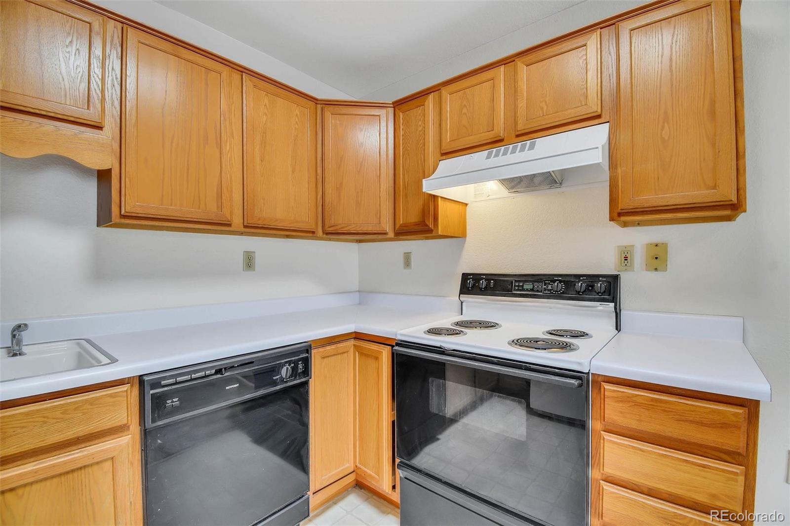 MLS Image #7 for 5071  garrison street,wheat ridge, Colorado