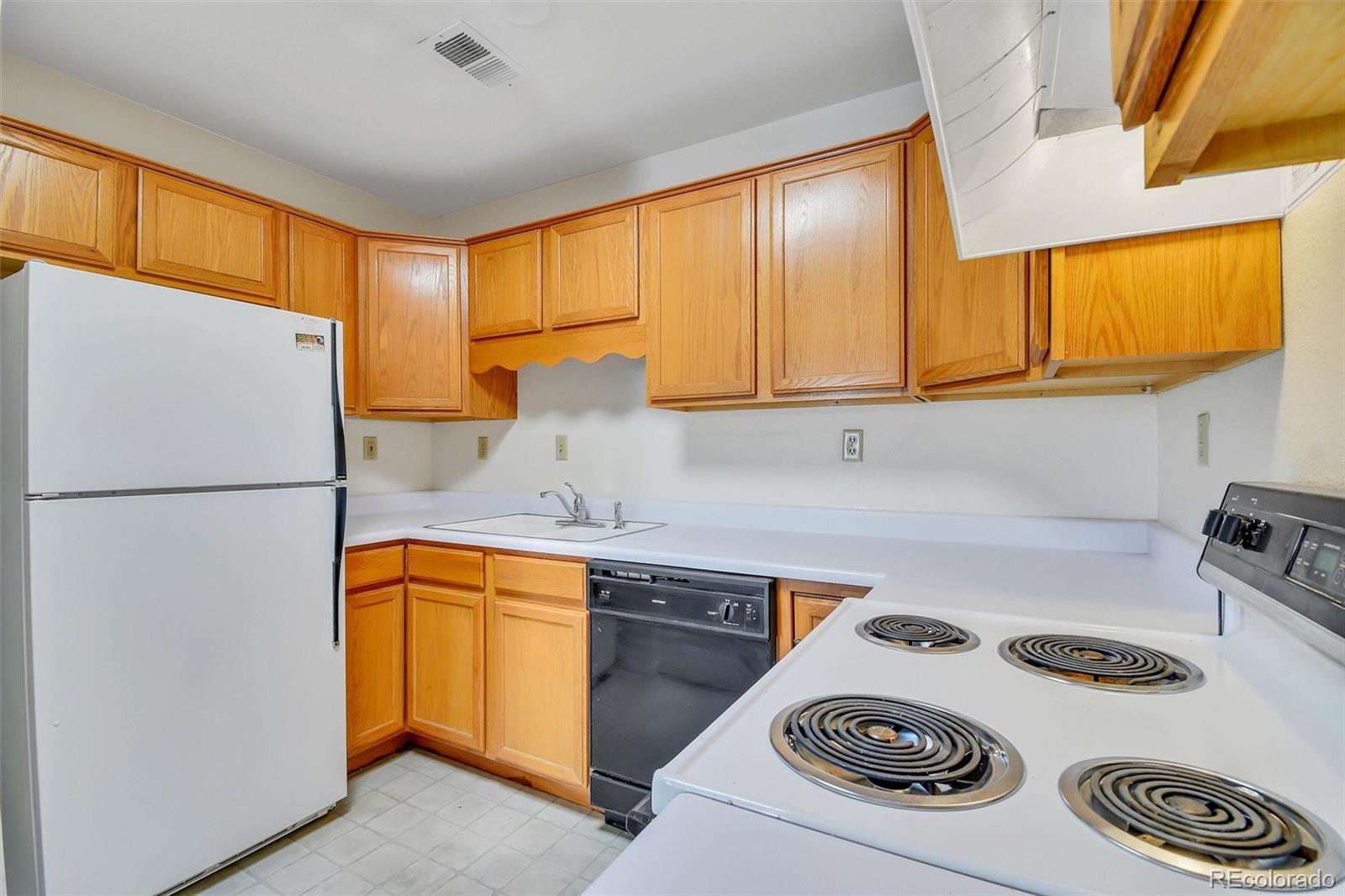 MLS Image #8 for 5071  garrison street,wheat ridge, Colorado