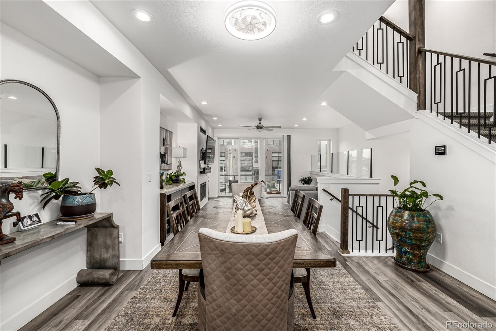 MLS Image #12 for 6820 e lowry boulevard,denver, Colorado