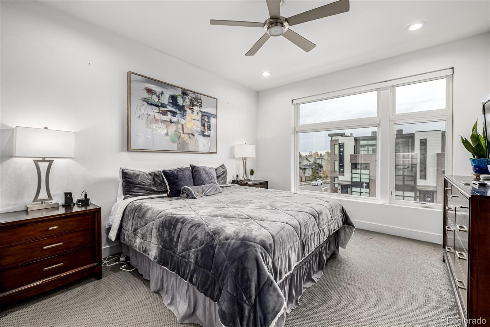 MLS Image #19 for 6820 e lowry boulevard,denver, Colorado