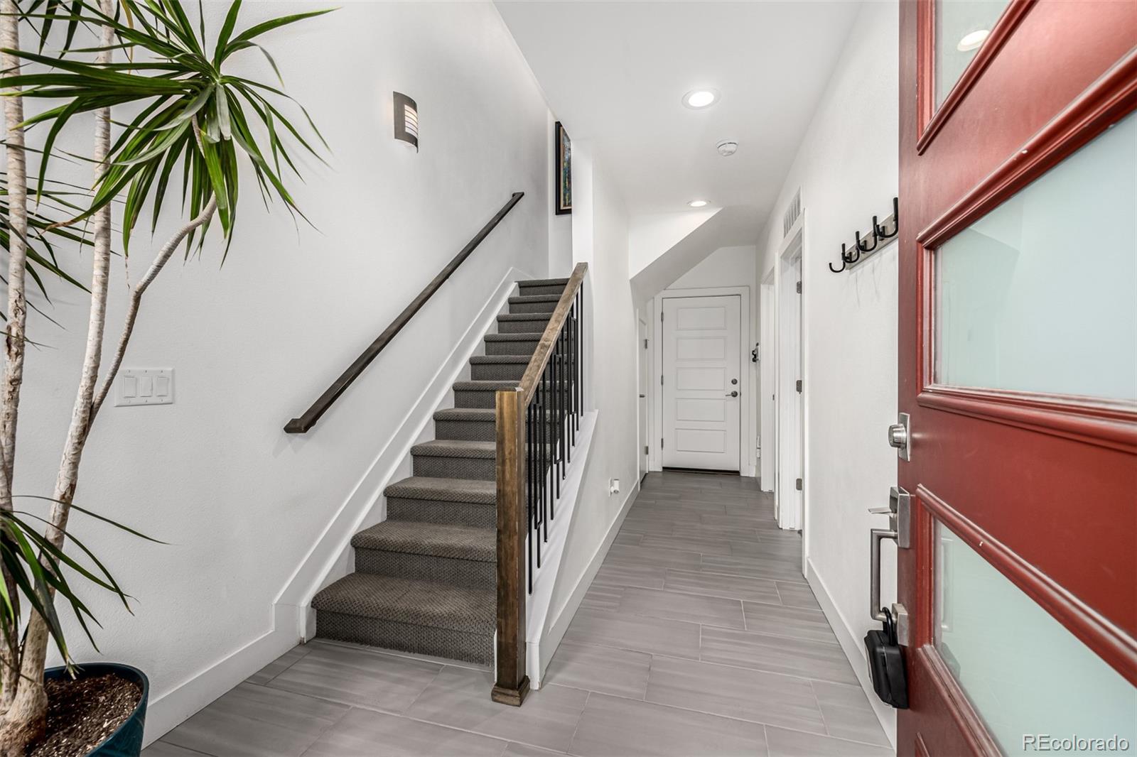 MLS Image #30 for 6820 e lowry boulevard,denver, Colorado