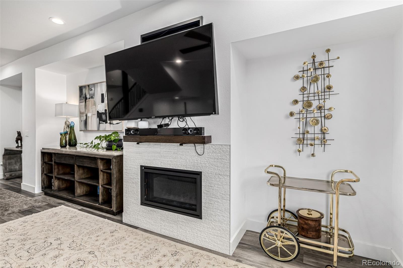 MLS Image #8 for 6820 e lowry boulevard,denver, Colorado