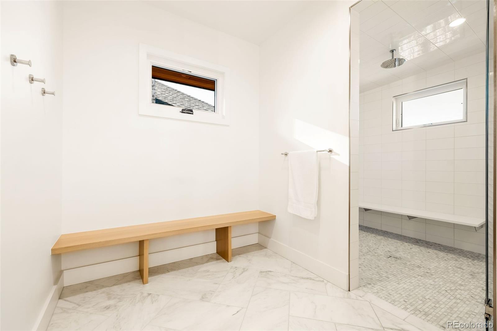 MLS Image #20 for 2401 s fillmore street,denver, Colorado