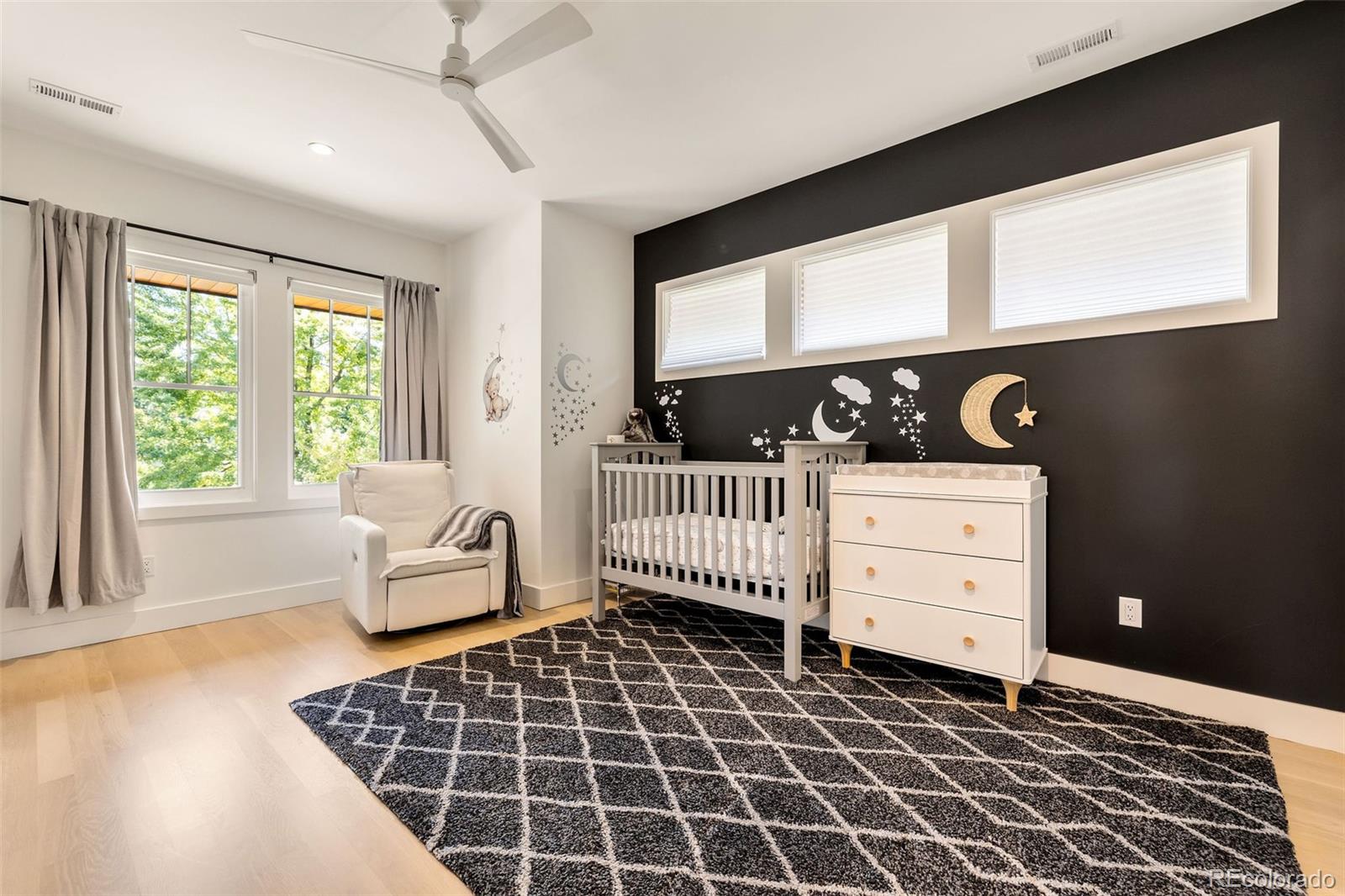 MLS Image #24 for 2401 s fillmore street,denver, Colorado