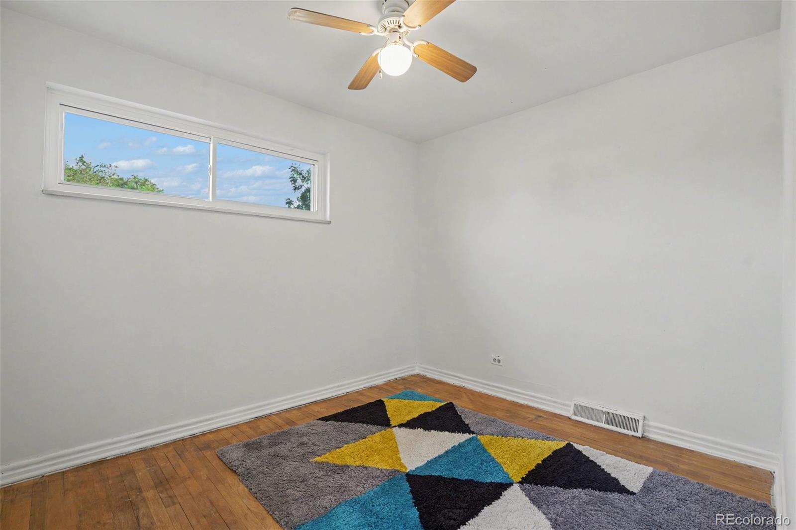 MLS Image #16 for 2856 n madison street,denver, Colorado