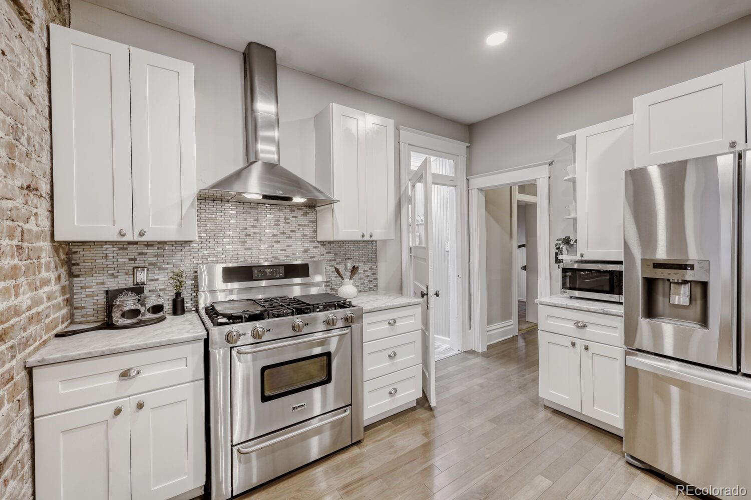 MLS Image #13 for 1035 s pennsylvania street,denver, Colorado