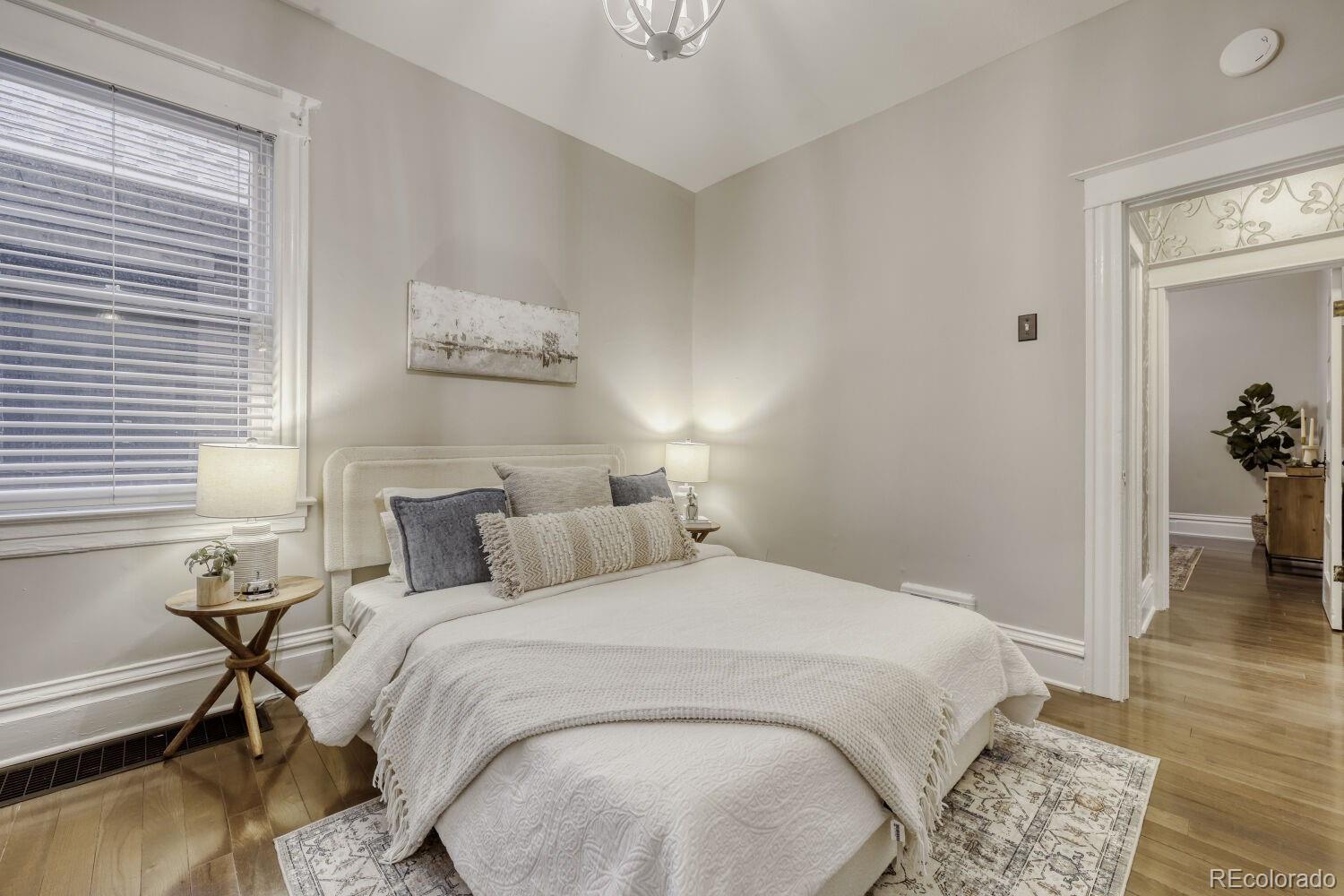 MLS Image #20 for 1035 s pennsylvania street,denver, Colorado