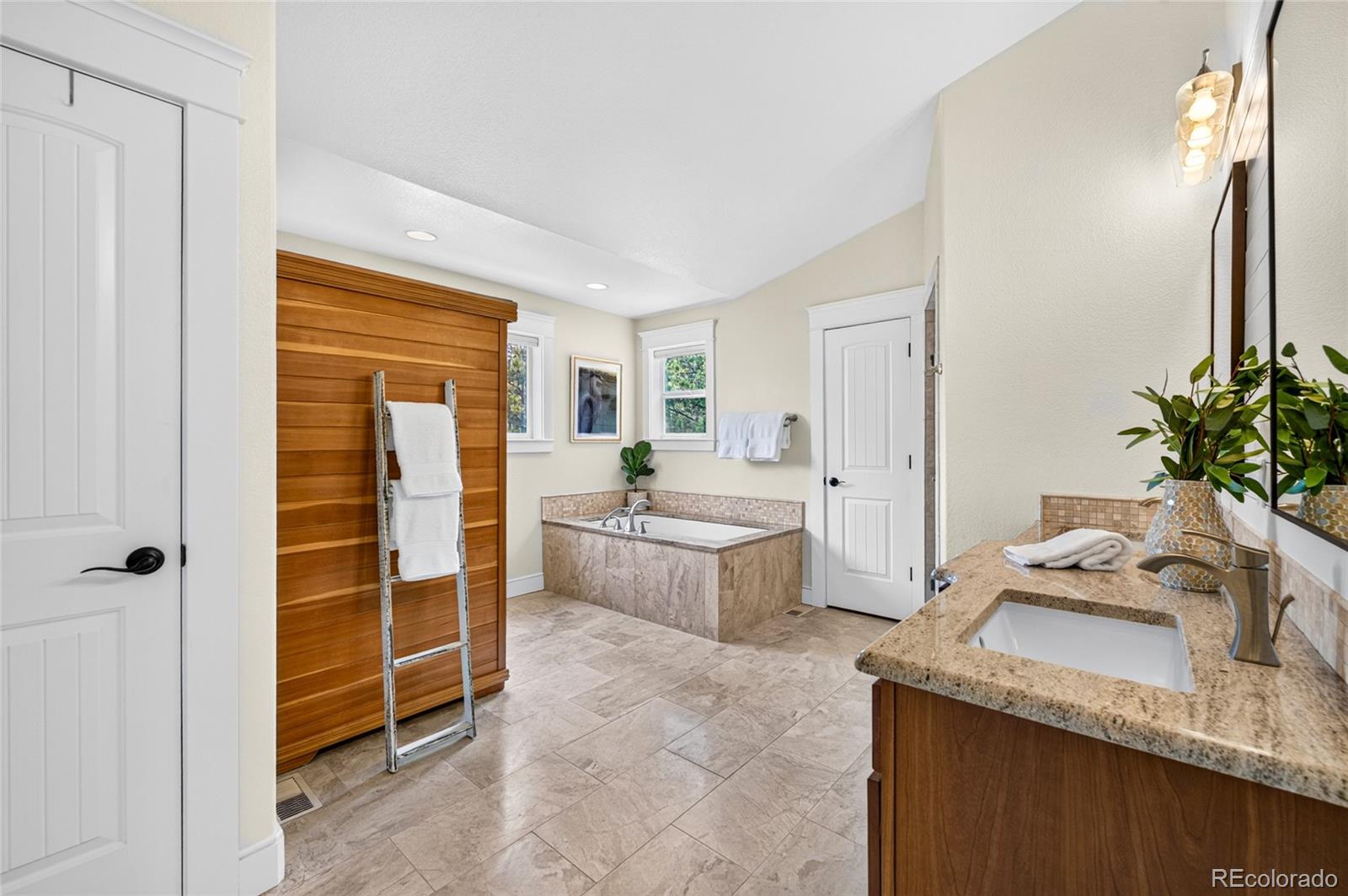 MLS Image #33 for 4342  mountain dance drive,colorado springs, Colorado