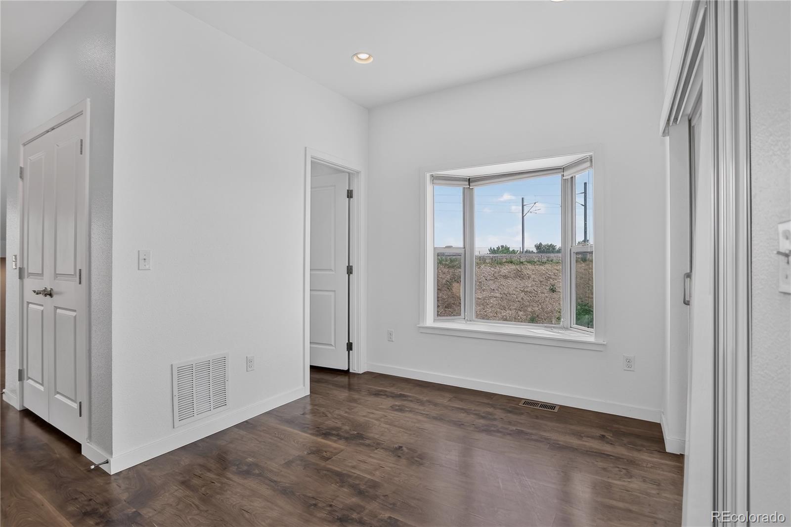 MLS Image #15 for 3155 e 104th avenue,denver, Colorado