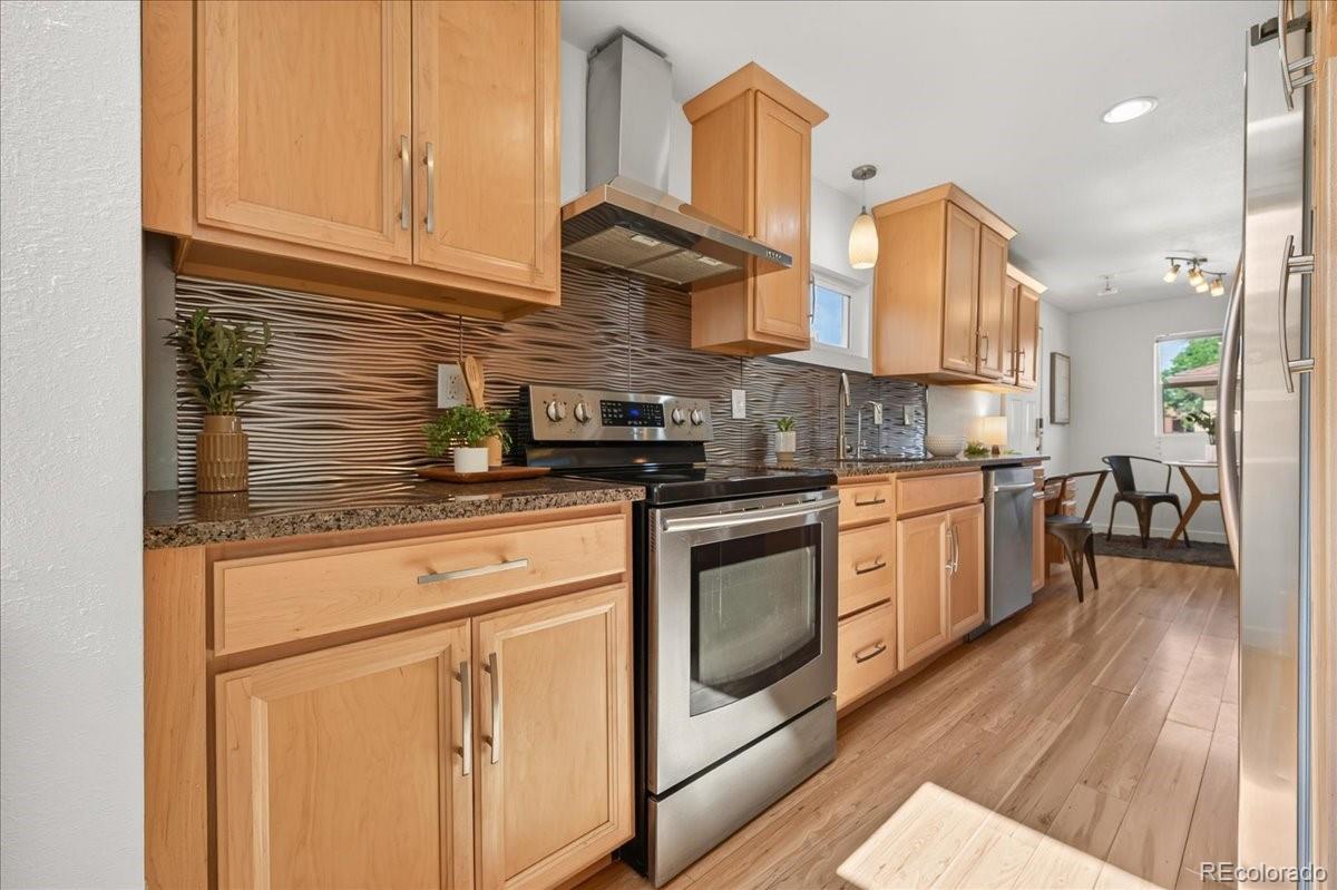 MLS Image #10 for 4814  irving street,denver, Colorado