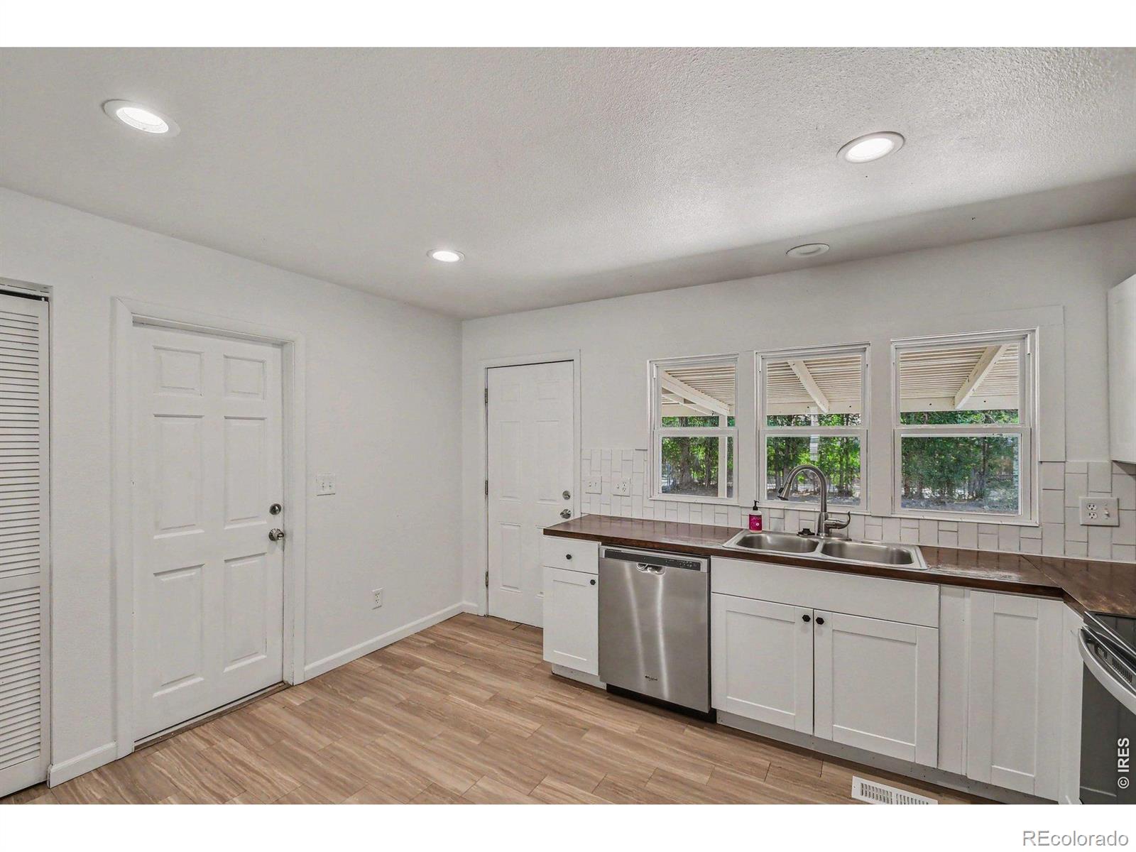 MLS Image #4 for 1008  34th avenue,greeley, Colorado